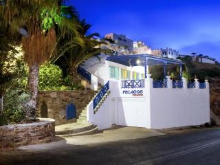 Pelagos Hotel - Apartments Chora de Ios Exterior foto